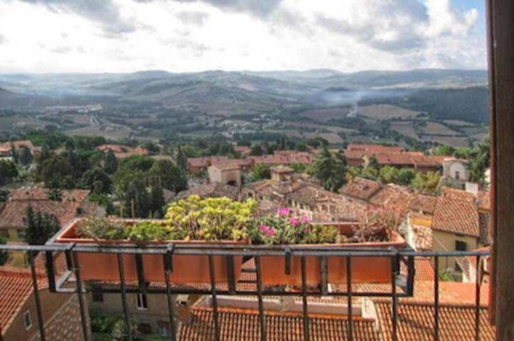 Nice View Todi Kültér fotó